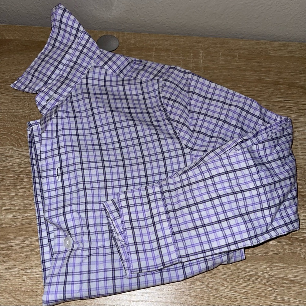 Youth Dress Shirt - Van Heusen - size 6